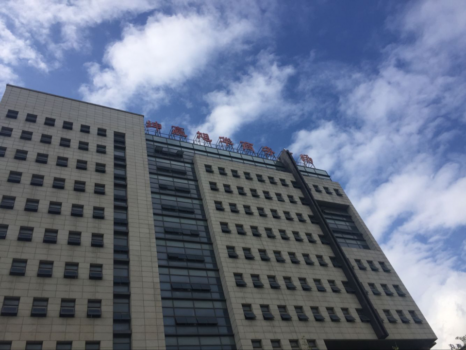 上海坤贏(yíng)大酒店空調(diào)、熱水改造工程